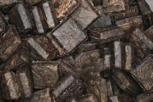 Load image into Gallery viewer, Tongxinshe Teahouse 2025 Wuyi Rock Tea (Core Production Area) Tea Bricks Launch: Niulan Keng &amp; Matouyan Cassia Bark Tea Bricks, Limited Quantity Available
