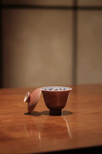 Load image into Gallery viewer, New at Tongxin She Teahouse: The Charm of Porcelain in Cowpea Red Gaiwan
