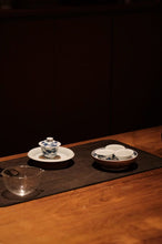 Load image into Gallery viewer, Blue-and-White Pine Portable Gongfu Tea Set/青松🌲青花随身功夫茶组
