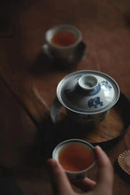 Load image into Gallery viewer, Jingdezhen Limited Edition &quot;Hand-painted Blue and White Poetry Set&quot;
