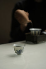 Load image into Gallery viewer, Tongxinshe Teahouse Collection: Blue and White Sanjing Indigo Silver-Rimmed Master Cup — A Private Tea Realm Only for You
