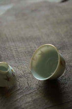 Load image into Gallery viewer, Tongxin She Teahouse Fine Wares: Hand-Painted Famille Rose Butterfly &amp; Blossom, Spring Poetic Charm Encapsulated in Porcelain蝶恋花盖碗杯子

