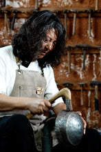 Load image into Gallery viewer, Recommendation for Collection: Intangible Cultural Heritage Master Mu Binglin&#39;s Handmade 999 Fine Silver &quot;Thousand Flowers Beam Pot&quot; at Tongxinshe Teahouse
