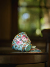 Load image into Gallery viewer, Turquoise‑Glazed Carved Enamel Gaiwan &amp; Teacup Set Tongxinshe Teahouse寿桃🍑
