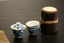 Load image into Gallery viewer, Blue-and-White Pine Portable Gongfu Tea Set/青松🌲青花随身功夫茶组
