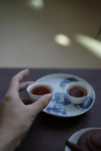 Load image into Gallery viewer, 2013 Lianyun‑Gu Full‑Fire Charcoal‑Roasted Da Hong Pao “Mu Xu” · Limited Sample Tasting
