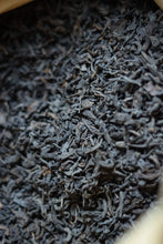 Load image into Gallery viewer, Tasting in Tongxin She Teahouse: Encountering the Timeless Secrets of the 1940 Antique Pu&#39;er Tea
