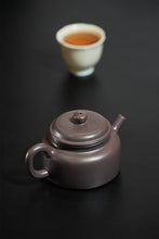 Load image into Gallery viewer, Master Selection | Huang Xueting Handmade Lao Zini Dizhiqing Dezhong Pot (150cc, Limited to 3 Pieces)
