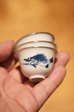 Load image into Gallery viewer, Tongxin She · Blue and White Mandarin Fish Silver-Rimmed Tasting Cup Set (3 Cups)
