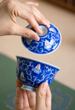 Load image into Gallery viewer, Tongxin She Teahouse recommends the &quot;One Flower, One World Small Tea Bowl&quot; 120ml
