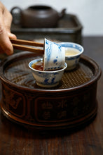 Load image into Gallery viewer, Aged Charm Nurtured in Storage, Premium Tea from Bulang—— 2007 Du Qiongzhi Signed Bulang Impression Ripe Pu'er Collected by Tongxin Teahouse
