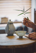 Load image into Gallery viewer, Today&#39;s Recommendation from Tongxin She Teahouse: Shadowy Blue Douli Tea Cup, the Elegance of the Song Dynasty in the Aroma of Tea
