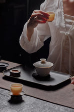 Load image into Gallery viewer, Tongxin She Teahouse: The Horseshoe Gaiwan - An Elegant Choice in Ancient Rhythm and Tea Fragrance

