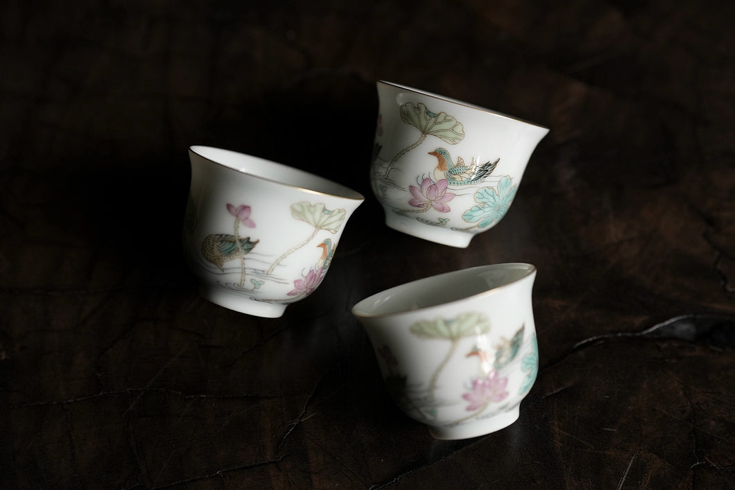 Encountering the Oriental Poetic Rhyme on the Tea Table: The 