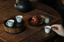 Load image into Gallery viewer, Tongxin She Teahouse | Ting Lan · Blue-and-White Orchid Ear Cups (Limited Edition)
