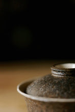 Load image into Gallery viewer, Tongxin She Tea Set Recommendation: The &quot;Kong Ji&quot; Gaiwan, Holding the Long Years
