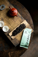 Load image into Gallery viewer, San Yang Feng Rou Gui | Award-Winning Wuyi Rock Tea from Tongxin She Teahouse /三仰峰肉桂
