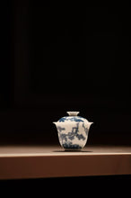 Load image into Gallery viewer, Blue-and-White Pine Portable Gongfu Tea Set/青松🌲青花随身功夫茶组
