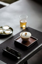 Load image into Gallery viewer, Tongxin She Teahouse New Launch 2026 | Golden Monkey Dancong from Shihu, Wudong/乌岽金丝猴单丛
