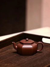 Load image into Gallery viewer, Liufang Palace Lantern Teapot, your tea banquet is still missing such an elegant and delicate square teapot.
