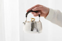 Load image into Gallery viewer, Tongxin She Teahouse | Pure Silver Teapot from Hongji Treasures of a Century-old Brand, Showcasing the Beauty of Exquisite Tea Ware
