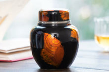 Load image into Gallery viewer, Tongxinshe Teahouse | Lacquer tin cans, showcasing the aroma of tea and craftsmanship 锡罐
