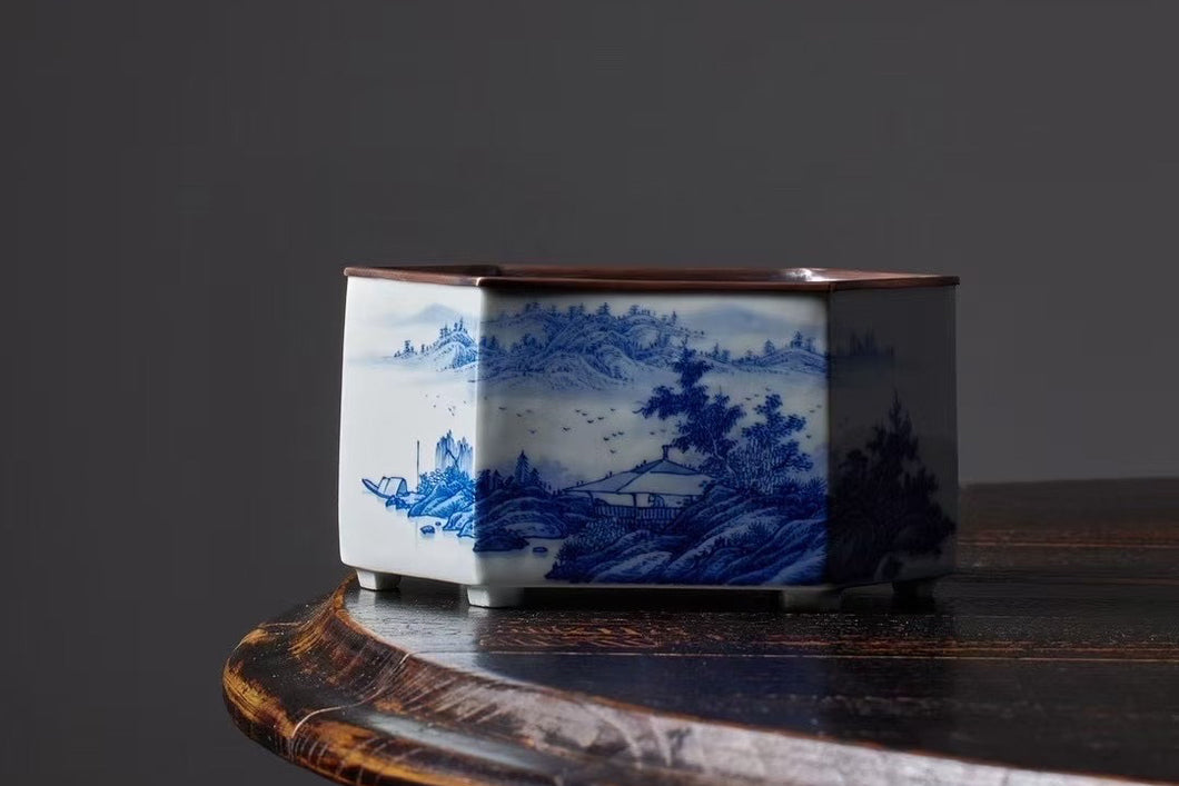 Landscape Pot Holder: Understated Elegance and Practical Beauty on the Tea Table