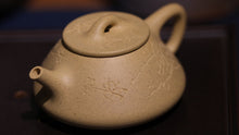 Load image into Gallery viewer, &#39;Shi Piao&#39; Ben Lv Yixing Zisha Teapot

