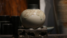 Load image into Gallery viewer, Chai Shao &#39;Brown Bird&#39; Tea Jar
