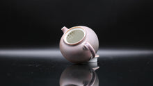 Load image into Gallery viewer, Chai Shao &#39;Lilac&#39; Teapot
