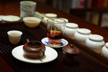 Load image into Gallery viewer, Yi Wu Puer Sheng tea in the nineties
