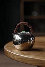 Load image into Gallery viewer, 9999 Sterling Silver Lifting Beam Pot/Can be used to boil water or make tea
