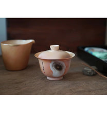 Load image into Gallery viewer, Chai Shao hand painted tiger gaiwan 150ml Limited edition/only this one
